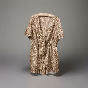 Leasty Curve 1X Animal Print Shorts Romper Brown Stripes Lightweight Ruffled